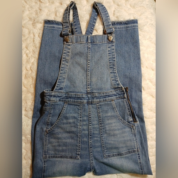 Madewell Denim - Madewell Skinny Denim Overalls Elmridge Drop Hem Edition, Indigo Size S